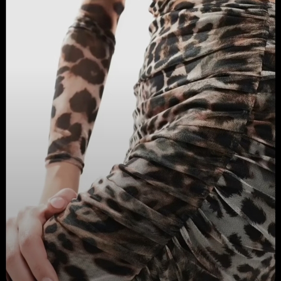 ASOS Leopard Print Midi Skirt in Brown and Tan - Picture 3 of 4